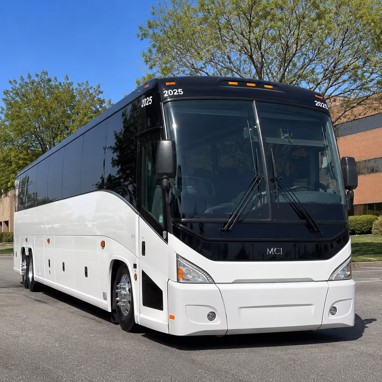 every corporate event in hernando county gets easier with a charter bus