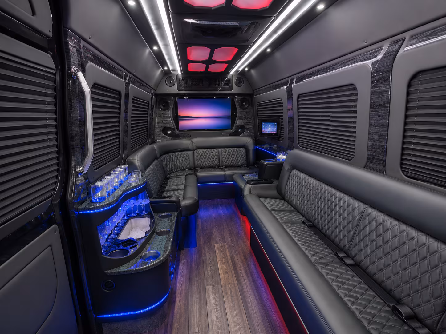 finding group transportation for spring hill corporate events just got easier