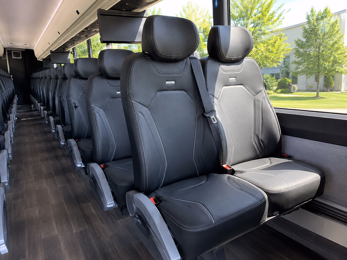 how the distance and duration of your trip affect charter bus rates in spring hill
