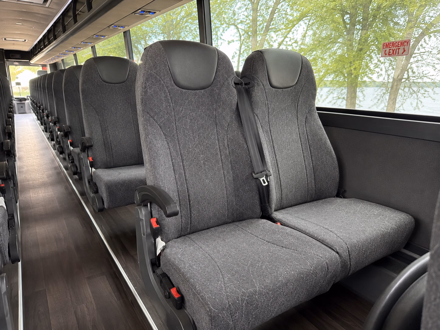 how the type of bus you choose changes the price in spring hill florida