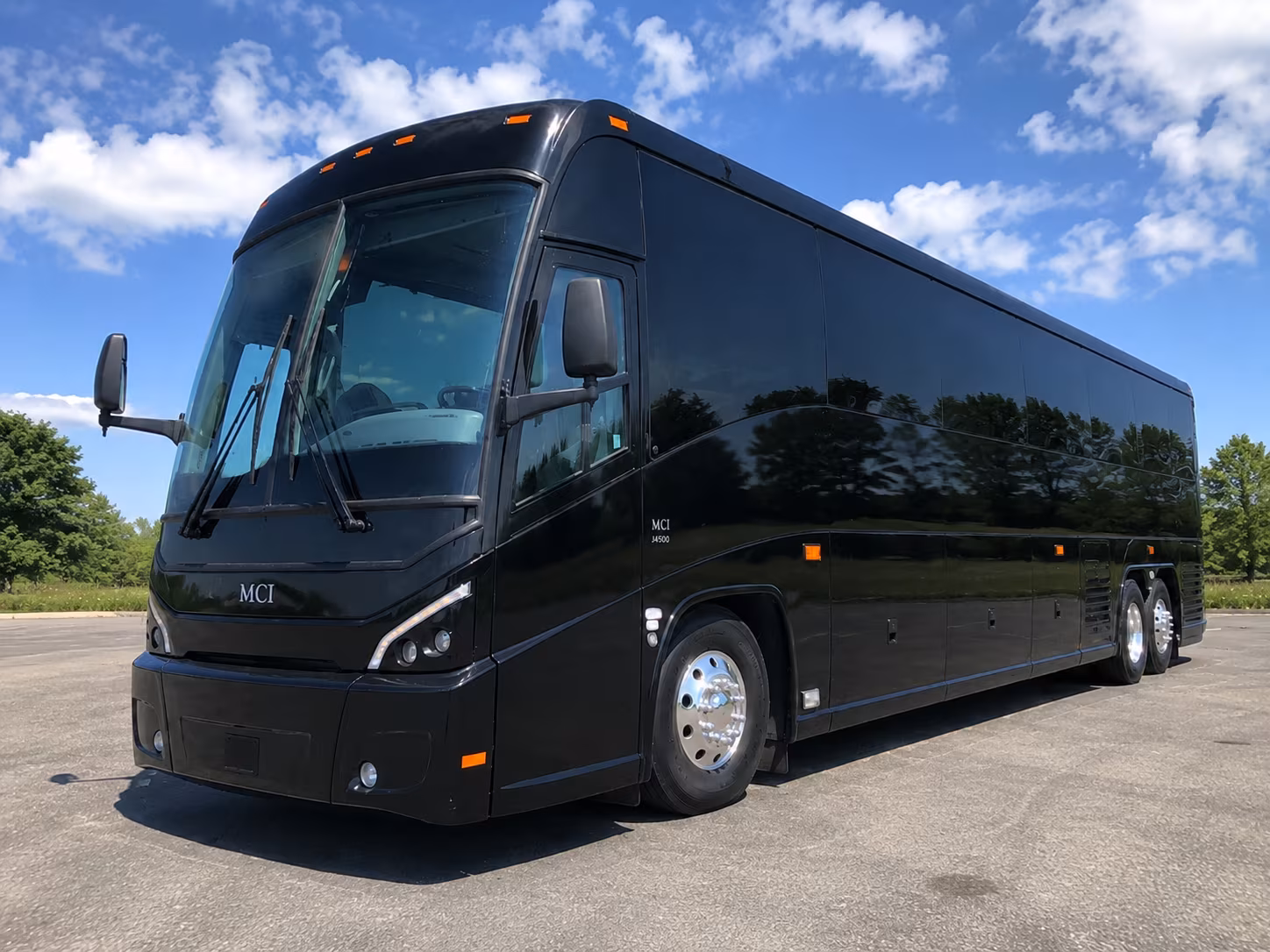 lightning and benchmark international arena bus rentals from spring hill