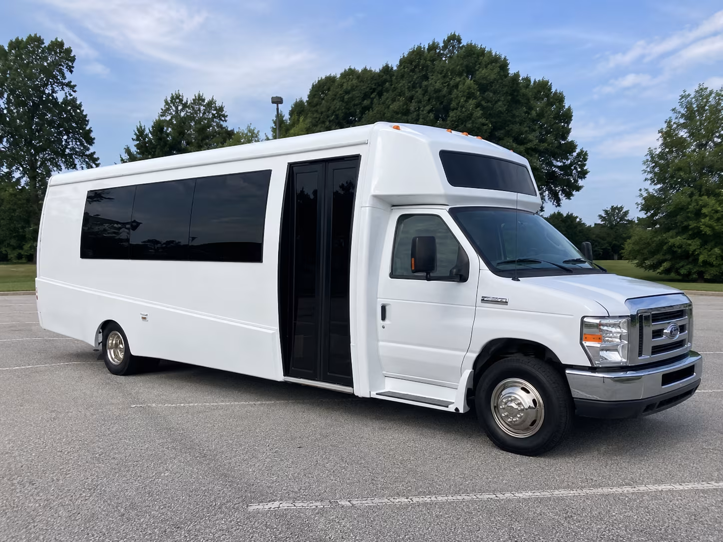 spring hill 18 passenger party bus