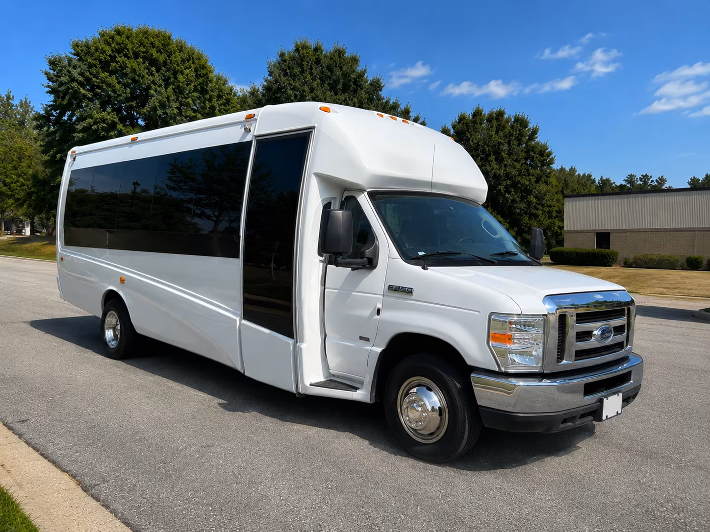 st petersburg bus rentals
